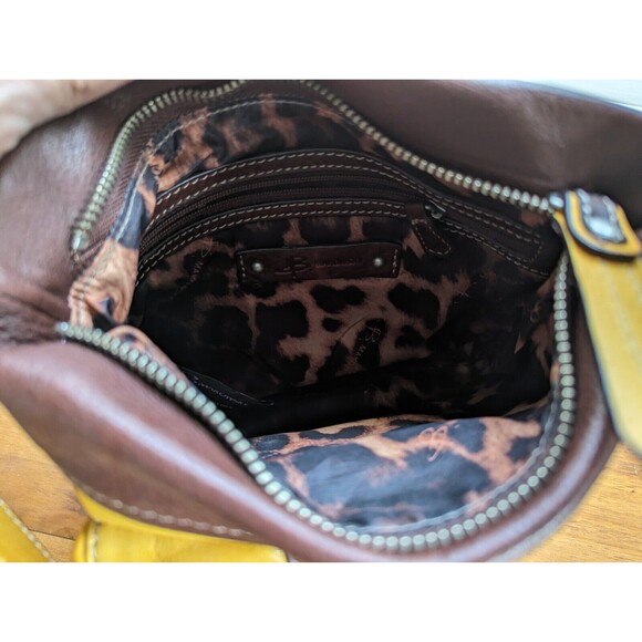 B. Makowsky Organizer Mustard & Brown Genuine Leather Messenger Cross-body bag - Picture 10 of 16